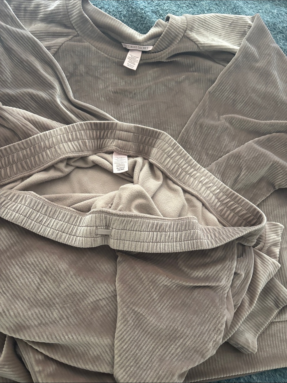 Victoria's Secret Ribbed Scoop-Neck Sweater in Taupe